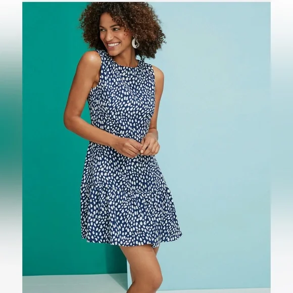 Vineyard Vines Painted Dots Sleeveless Dress. Size: 2 - Picture 3 of 12